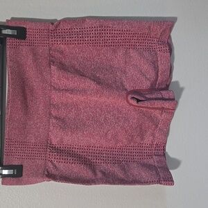 Womena Pink Textured Athletic Shorts In Size Medium